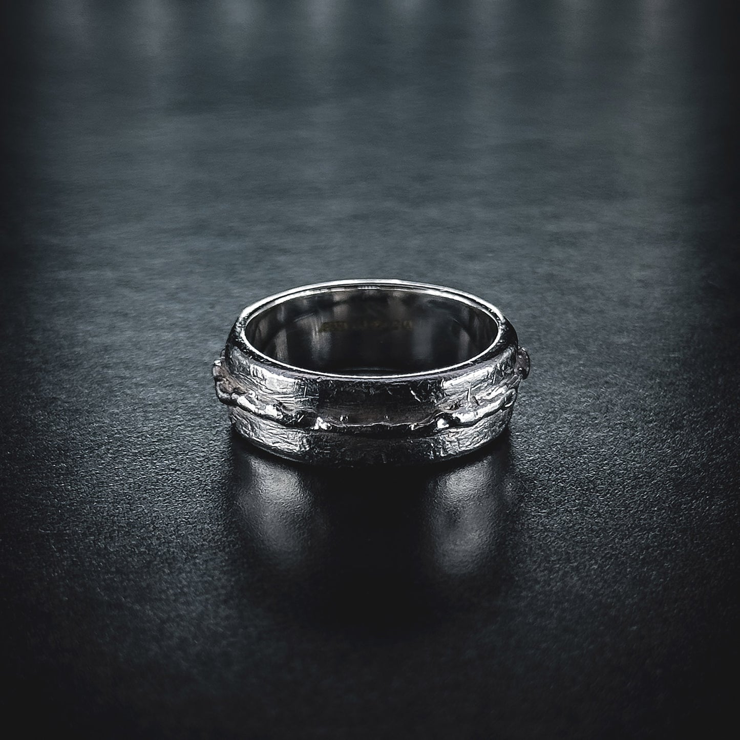 Scar Narrow 001 Ring
