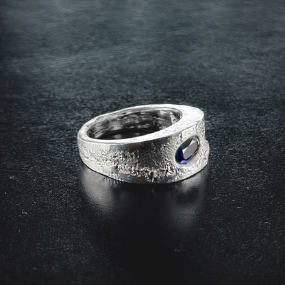 Fragment Band Blue Sapphire Ring